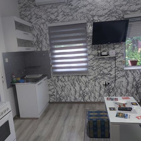 Eid Apartment Mostar Exterior photo